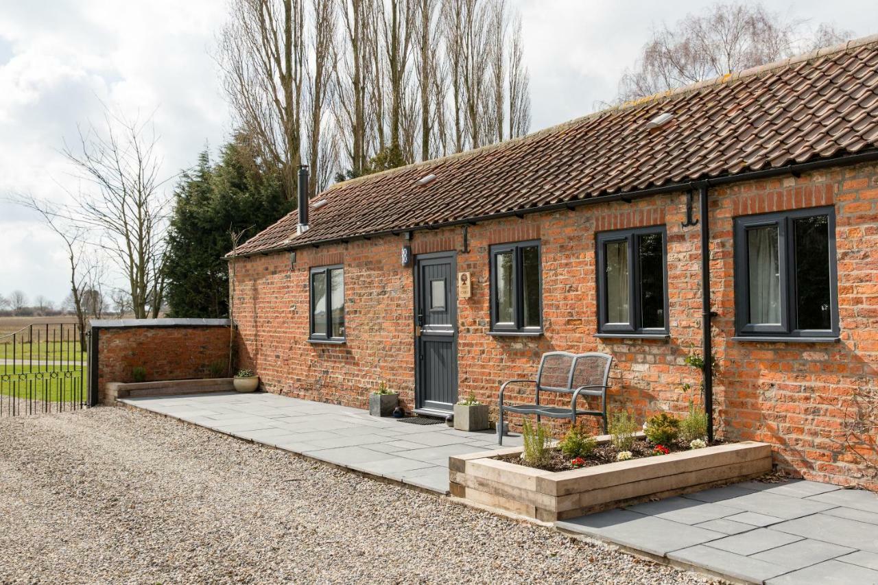 Thrush Nest Cottages - Wren Cottage Sleeps 4, 2 Bedrooms & Stable Cottage Sleeps 2, 1 Bedroom York Eksteriør bilde