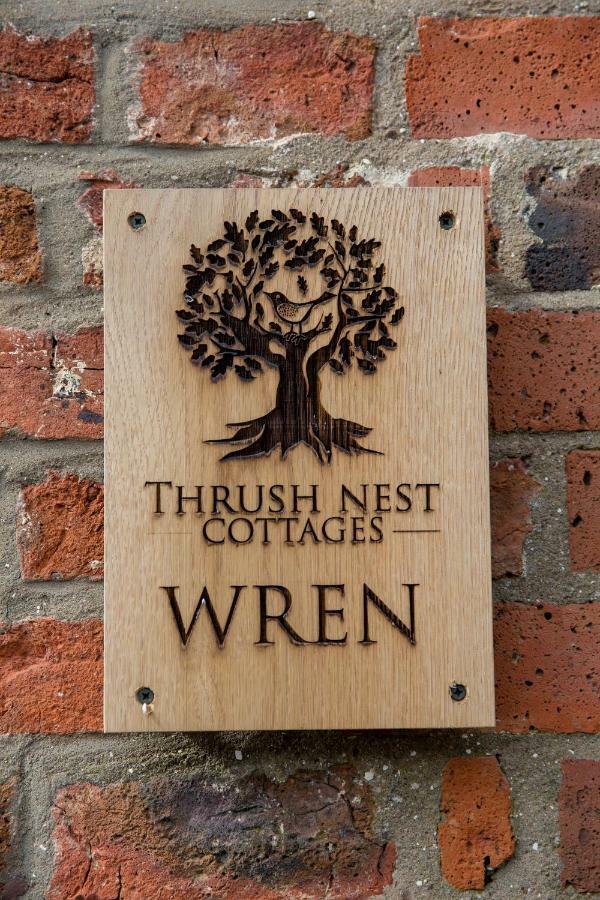 Thrush Nest Cottages - Wren Cottage Sleeps 4, 2 Bedrooms & Stable Cottage Sleeps 2, 1 Bedroom York Eksteriør bilde